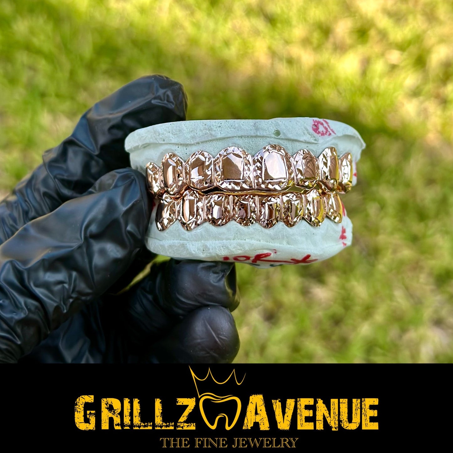 Custom Grillz Diamond Cuts Outline 10k Rose Gold