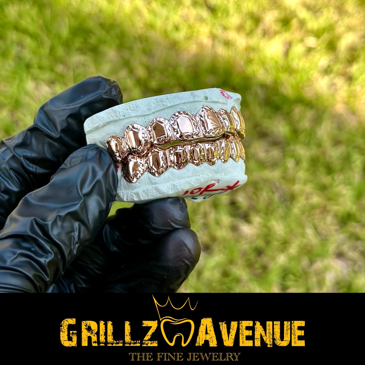 Custom Grillz Diamond Cuts Outline 10k Rose Gold